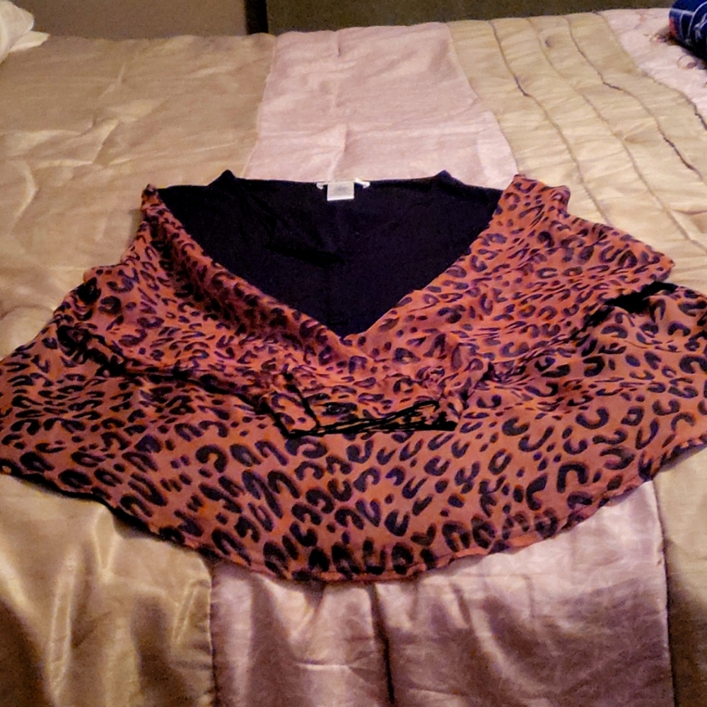 LEOPARD 🐆 🐆 🐆   TOP